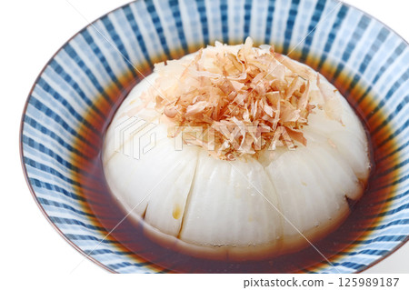 新鮮洋蔥和醬油 125989187