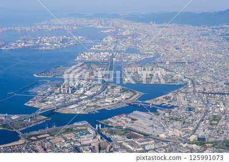 After taking off from Itami Airport, Nishinomiya - Ashiya - Kobe - Akashi Kaikyo Bridge 125991073