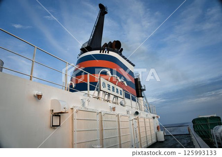 View of the ferry Ogasawara Maru from the deck 125993133