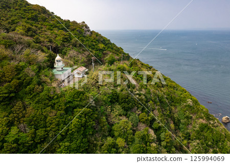 Kamishima Lighthouse on the remote island of Kamishima in Ise-Shima, Mie Prefecture Kamishima Lighthouse on the remote island of Kamishima in Ise-Shima, Mie Prefecture 125994069