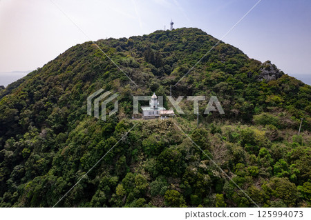 位於三重縣伊勢志摩市偏遠島嶼上島的上島燈塔 125994073