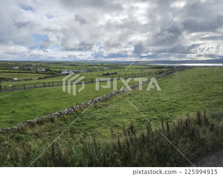 Fields and farming landscape of Ireland Fields and farming landscape of Ireland 125994915