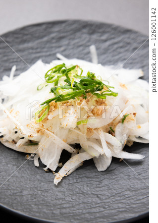 美味的新洋蔥沙拉 126001142