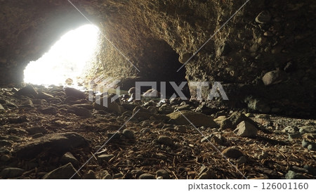 The Mystery of Nature! The Cave of Tatamigaura, Iwami, Shimane 126001160