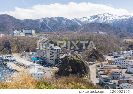 Scenery near Utoro fishing port on the Shiretoko Peninsula in Hokkaido 126002105