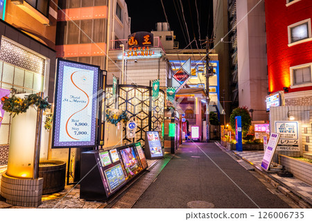 Love hotel area in Uguisudani, Tokyo Love hotel area in Uguisudani, Tokyo 126006735