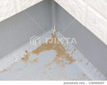 陽台上堆積的沙子 126006887