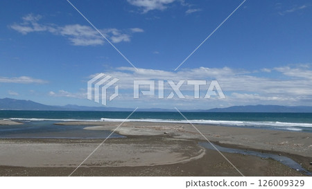 Blue sky, sea and white clouds Blue sky, sea and white clouds 126009329