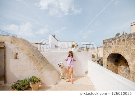 Together under the southern sun 126010035