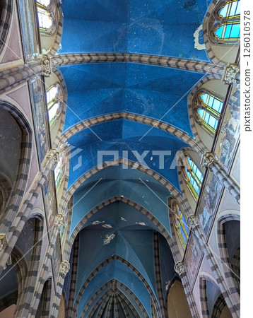 Inside the Church of the Sacred Heart of Jesus Capuchin Church in Cordoba, Argentina. Vaulted ceiling Inside the Church of the Sacred Heart of Jesus Capuchin Church in Cordoba, Argentina. Vaulted ceiling 126010578