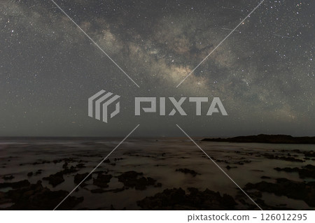 Milky Way over the Yakushima Offshore Alps (July) Raised coral reefs and the midsummer Milky Way 126012295