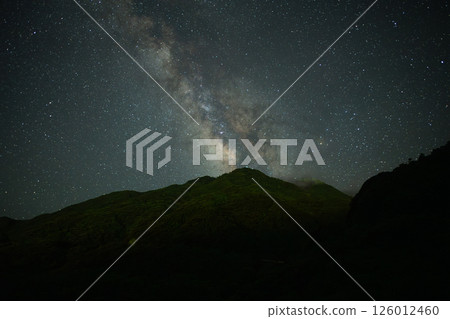 The Milky Way in the Yakushima Offshore Alps (July) The Milky Way shining in the midsummer night sky 126012460