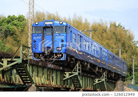 [JR九州] Kiha 47系列4500（長崎本線：東諫早～諫早） 126012949