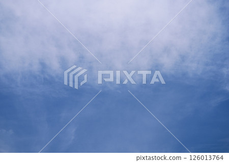 初夏的天空 夏日的天空 夏日的天空 藍天 素材[東京] 126013764