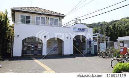 Keihin Express Jinbutsuji Station building Keihin Express Jinbutsuji Station building 126018159