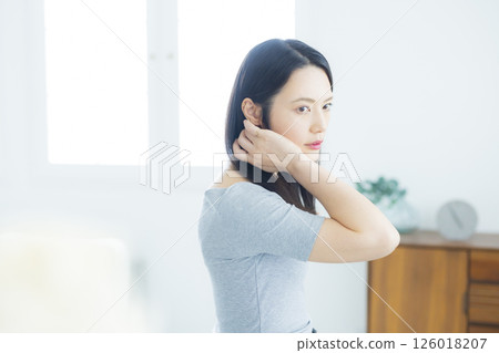 活著的女士 126018207