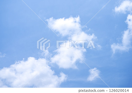 Early summer sky May Summer Early summer Blue sky Material [Tokyo] 126020014