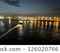 從船上看到的港口燈光 126020766