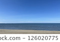 藍天和藍色的大海 126020775