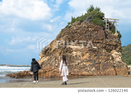 [Inasa Beach, people included] 126022140