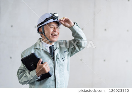 Senior staff of the management company 126023550
