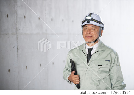 Senior staff from the management company making rounds 126023595