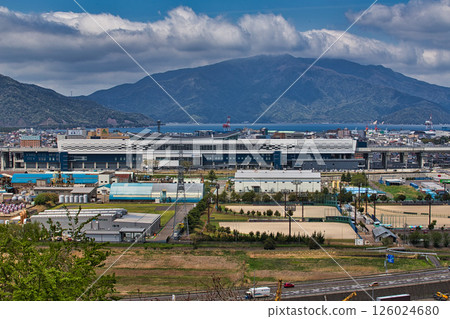 JR敦賀站及敦賀灣的景色 126024680