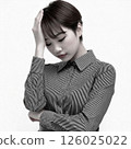 頭痛 126025022