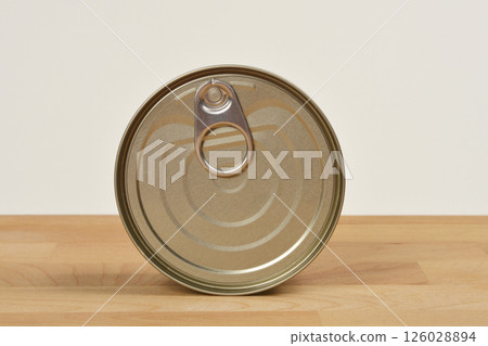 Closed metal can Closed metal can 126028894