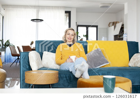 an adult woman working in home interior, lifestyle people concept 126031617