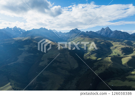 Beautiful high altitude mountains in Sichuan, China 126038386