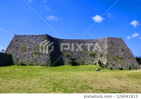Nakagusuku Castle Ruins and Second Wall (Kitanakagusuku Village, Okinawa Prefecture) 126041913