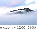 奧大日山被雲海吞沒 126043609