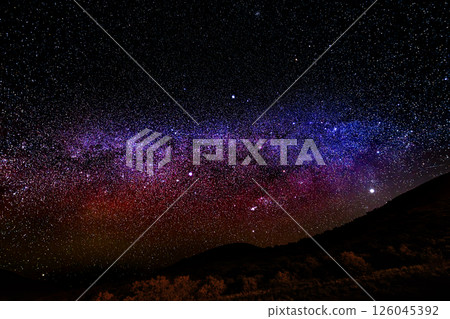 夏威夷大島莫納克亞山遊客中心的星空 126045392