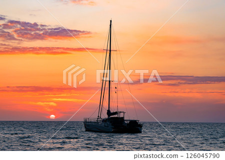 Hawaii Holidays: Sunset at Papuna Beach Park State Park, Big Island Hawaii Holidays: Sunset at Papuna Beach Park State Park, Big Island 126045790