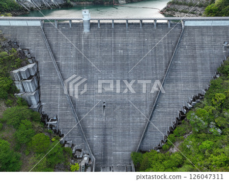 Hase Dam, Kamikawa Town, Hyogo Prefecture 126047311