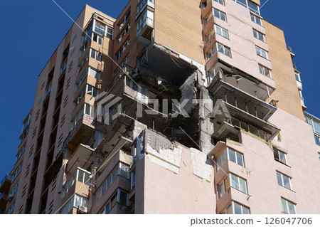 Russian missile damaged multi-storey dwelling building in Kiev city, Ukraine 126047706