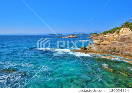 Scenery of Senjojiki, a scenic spot in Wakayama Prefecture 126054834