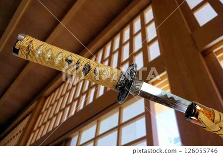 Japanese sword 126055746