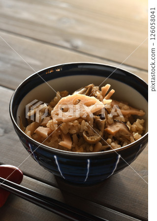 蓮藕香菇飯 126058041