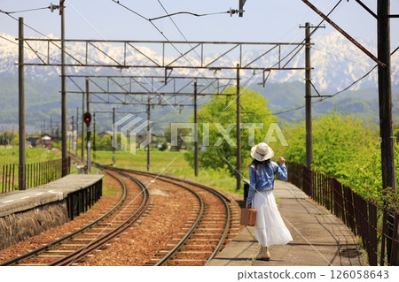 A station with a view of the Tateyama mountain range A station with a view of the Tateyama mountain range 126058643
