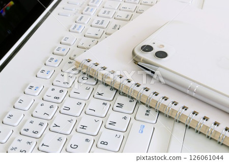 Computer, smartphone and ring notebook Business image Desk work 126061044