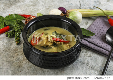 Thai green chicken curry with coconut 126062446