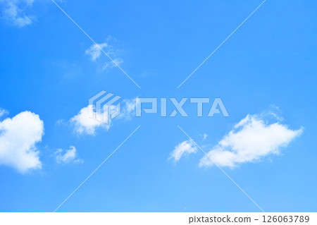 藍色的天空和雲圖像 藍色的天空和雲圖像 126063789