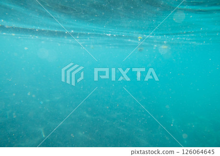 在海中 在海中 126064645