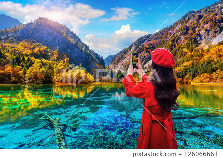 Jiuzhaigou national park in autumn, China. 126066661