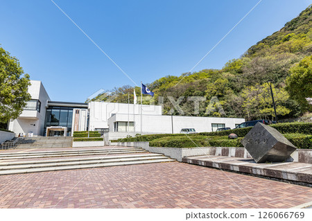 鳥取縣鳥取市晴天鳥取縣立博物館 鳥取縣鳥取市晴天鳥取縣立博物館 126066769