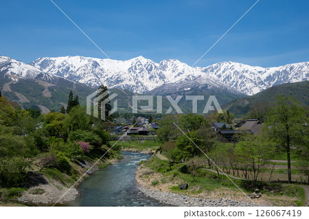 Snow-capped Northern Alps and clear streams, Oide Park, Hakuba Village, Nagano Prefecture Snow-capped Northern Alps and clear streams, Oide Park, Hakuba Village, Nagano Prefecture 126067419