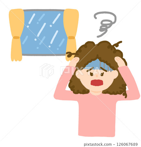 一名因潮濕而頭髮散開的女性 一名因潮濕而頭髮散開的女性 126067689