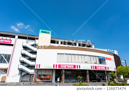 Shopping at Amelia Inagi Shopping Center, blue spring sky, Yanoguchi, Inagi City, Tokyo 126073474